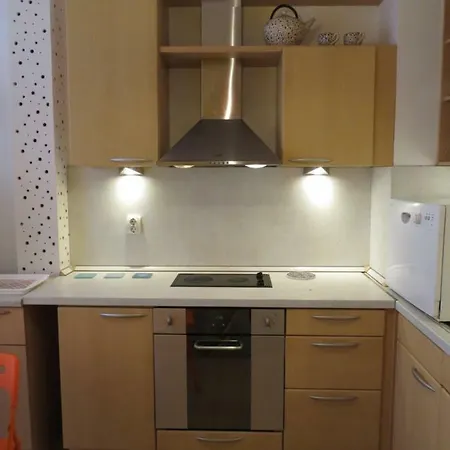 Cozy Place Renovated 2022 Apartment *